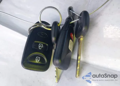 2011 Hyundai Tucson Limited from USA, damaged, VIN KM8JU3AC0BU156405